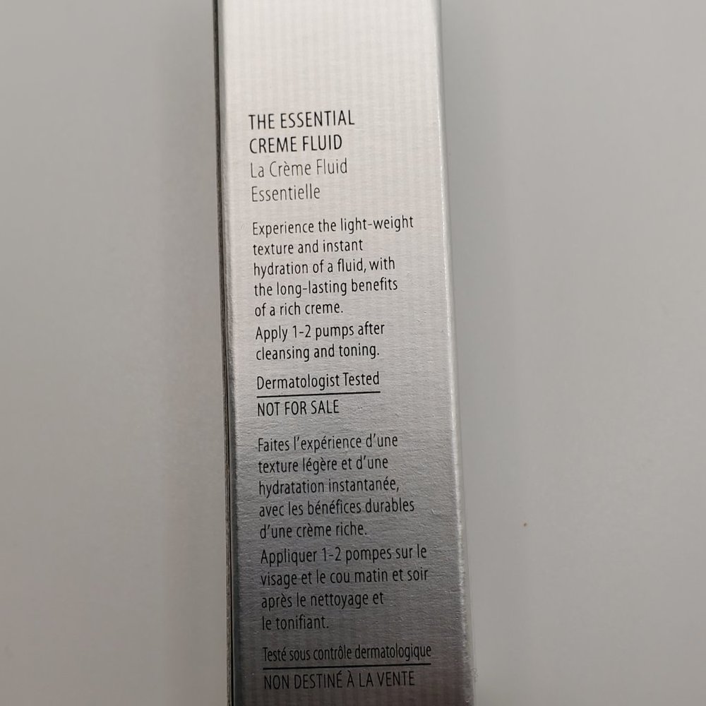 3/$20 Amore Pacific The Essential Creme Fluid Rich Lightweight Moisturizer .16oz - Picture 6 of 8
